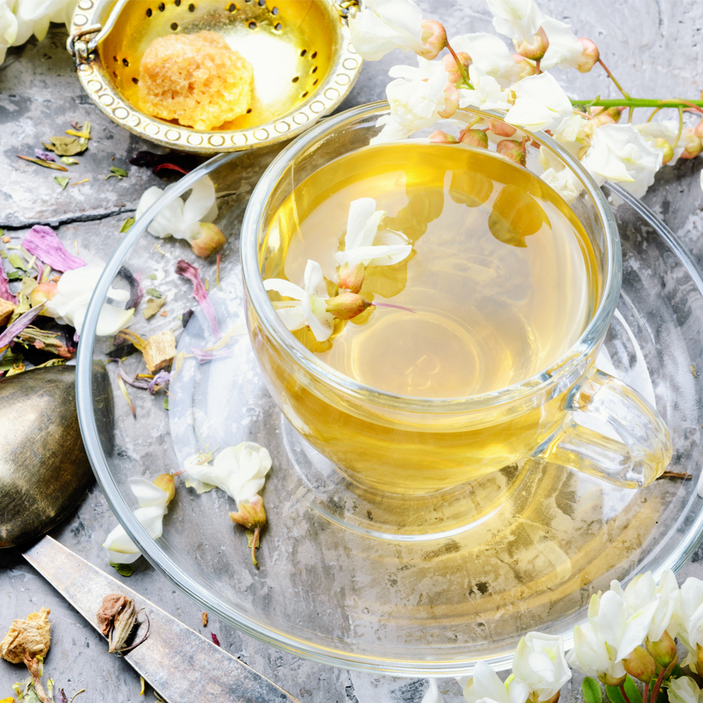 Honey-sweetened tea